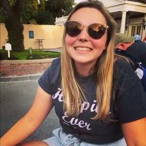 Meet your Posher, Catherine